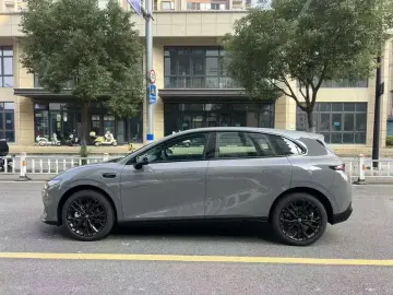 2026 Leapmotor B05 (Lafa 5) с пробегом 100 км