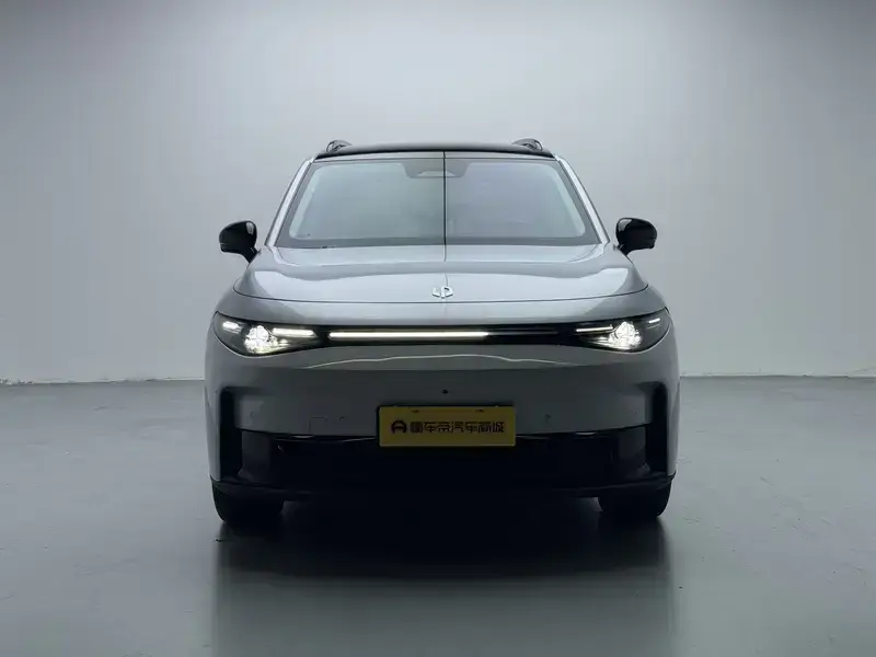 2024 Leapmotor C16 с пробегом 19 200 км