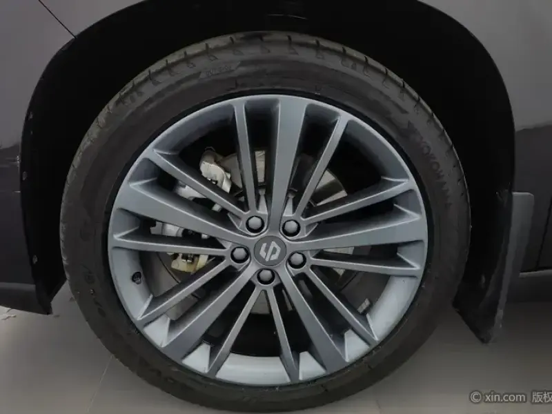 2026 Leapmotor C16 с пробегом 24 200 км