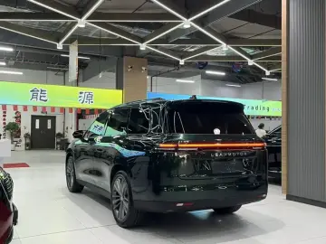 2024 Leapmotor C16 с пробегом 30 000 км