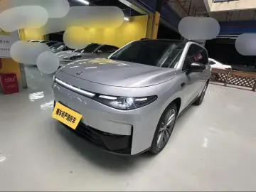 Leapmotor C16