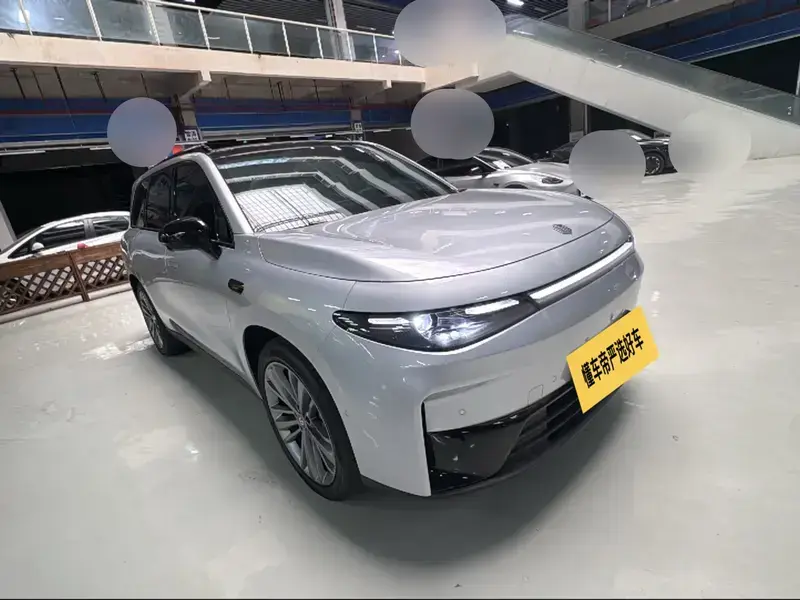 2024 Leapmotor C16 с пробегом 52 800 км
