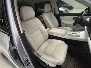 2024 Leapmotor C16 с пробегом 52 800 км