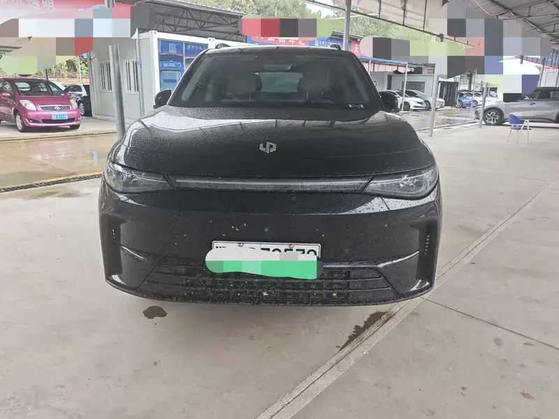 2024 Leapmotor C16 с пробегом 60 000 км