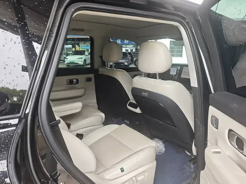 2024 Leapmotor C16 с пробегом 60 000 км