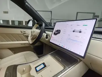 2025 Nio Onvo L90 с пробегом 20 400 км
