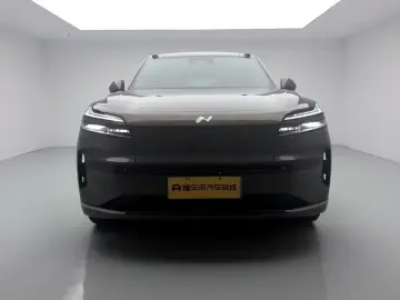 2025 Nio Onvo L90 с пробегом 41 300 км