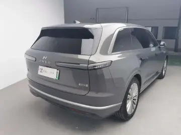 2025 Nio Onvo L90 с пробегом 16 800 км