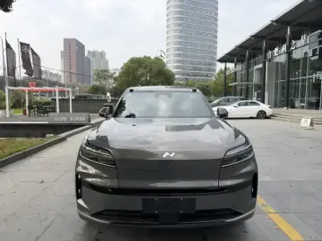 2025 Nio Onvo L90 с пробегом 25 300 км