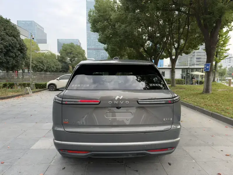 2025 Nio Onvo L90 с пробегом 25 300 км