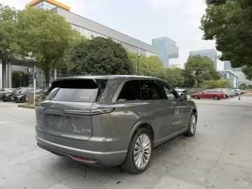 2025 Nio Onvo L90 с пробегом 25 300 км
