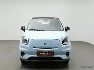 2025 Leapmotor T03 с пробегом 9 500 км