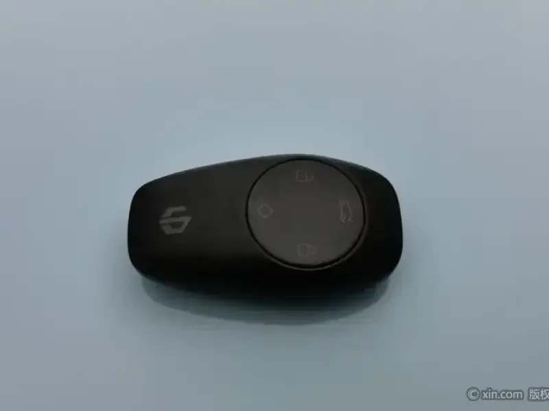 2025 Leapmotor T03 с пробегом 9 500 км