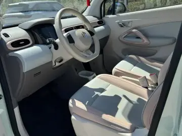 2024 Leapmotor T03 с пробегом 30 500 км