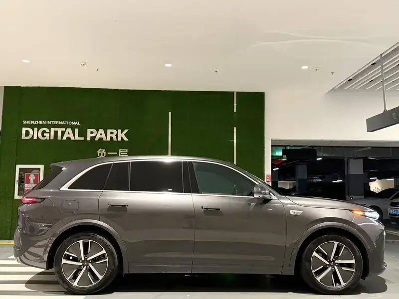 2024 Li Auto (Lixiang) L7 с пробегом 100 000 км