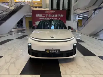 2024 Li Auto (Lixiang) L7 с пробегом 58 000 км