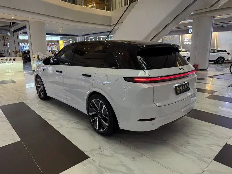 2024 Li Auto (Lixiang) L7 с пробегом 58 000 км