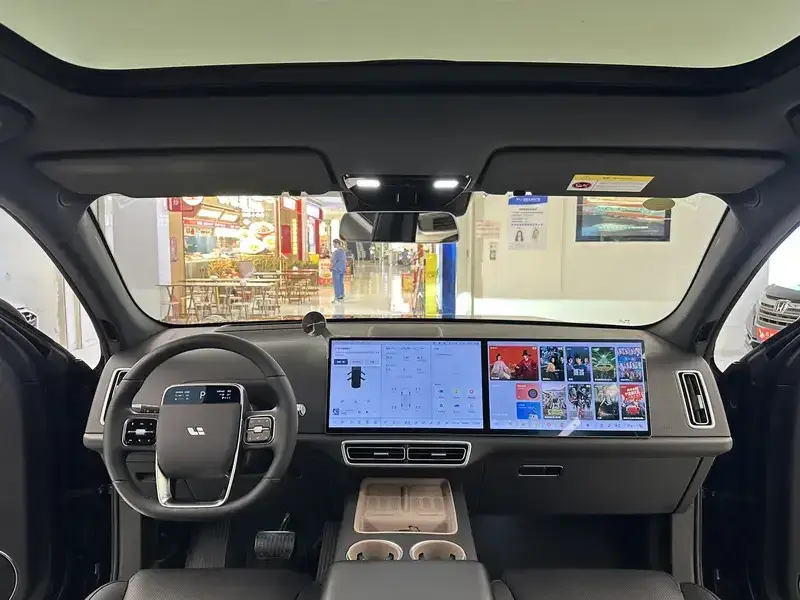 2025 Li Auto (Lixiang) L7 с пробегом 40 000 км