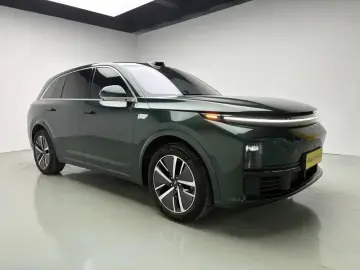 2024 Li Auto (Lixiang) L7 с пробегом 18 300 км