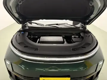 2024 Li Auto (Lixiang) L7 с пробегом 18 300 км