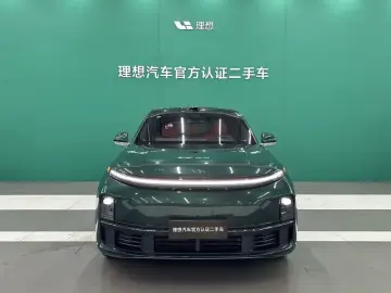2025 Li Auto (Lixiang) L7 с пробегом 13 000 км