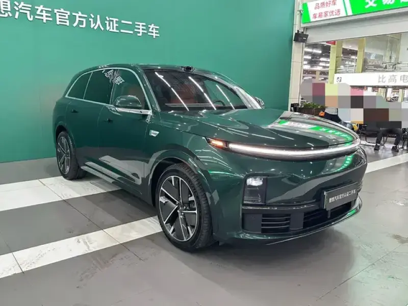 2025 Li Auto (Lixiang) L7 с пробегом 13 000 км