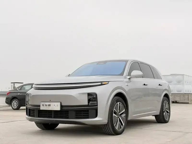 2024 Li Auto (Lixiang) L7 с пробегом 81 000 км