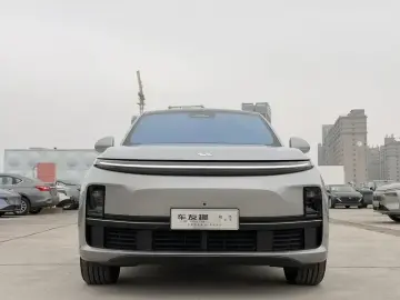 2024 Li Auto (Lixiang) L7 с пробегом 81 000 км