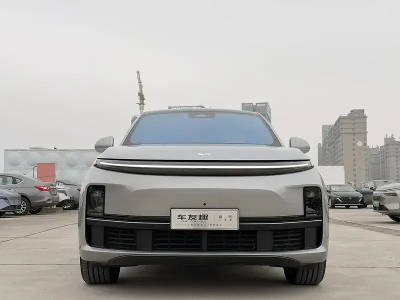 2024 Li Auto (Lixiang) L7 с пробегом 81 000 км