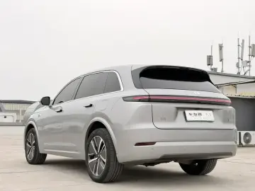2024 Li Auto (Lixiang) L7 с пробегом 81 000 км