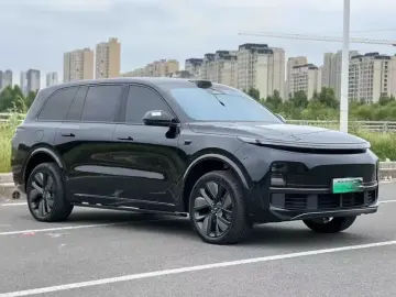 2024 Li Auto (Lixiang) L9 с пробегом 60 000 км