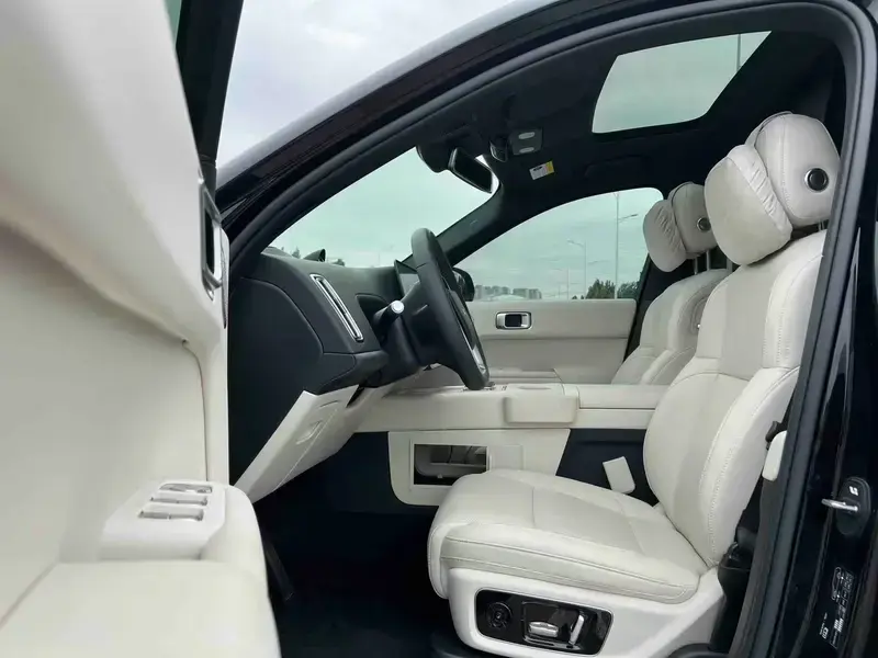 2024 Li Auto (Lixiang) L9 с пробегом 60 000 км