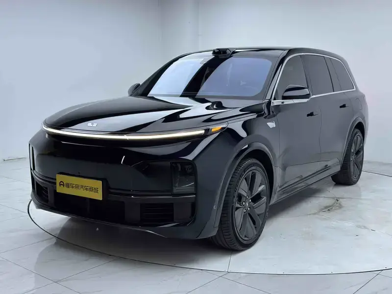 2024 Li Auto (Lixiang) L9 с пробегом 30 500 км