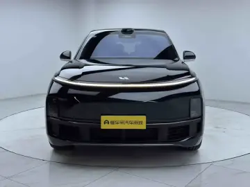 2024 Li Auto (Lixiang) L9 с пробегом 30 500 км