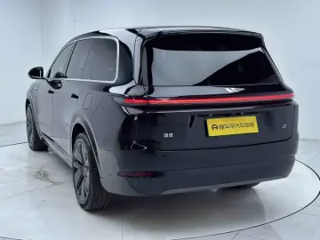 2024 Li Auto (Lixiang) L9 с пробегом 30 500 км