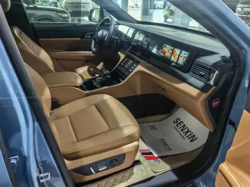 2021 Li Auto (Lixiang) One с пробегом 121 200 км