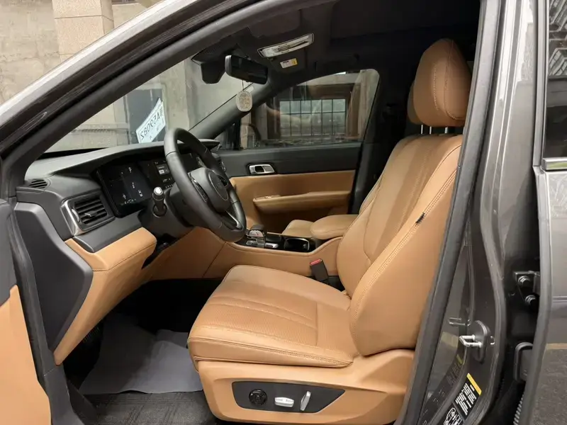 2021 Li Auto (Lixiang) One с пробегом 111 000 км