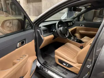 2021 Li Auto (Lixiang) One с пробегом 111 000 км