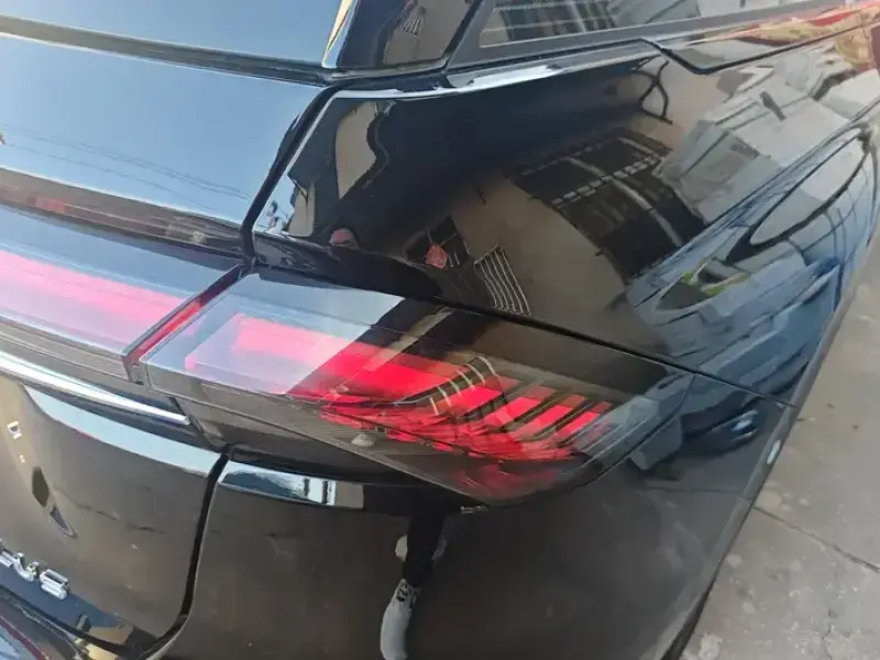 2023 Lincoln Nautilus с пробегом 42 000 км