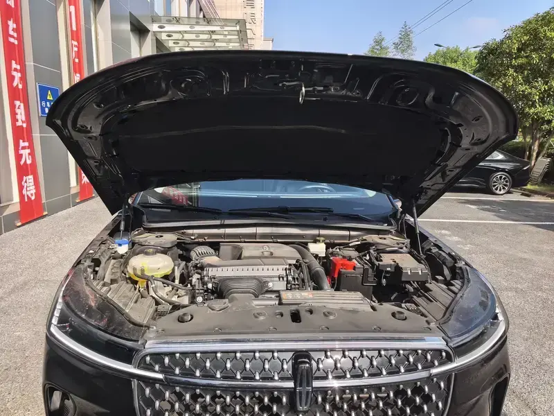2026 Lincoln Nautilus с пробегом 11 800 км