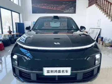 2024 Li Auto (Lixiang) L8 с пробегом 98 000 км