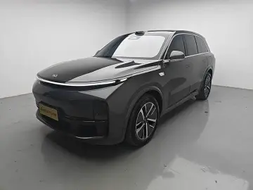 Li Auto (Lixiang) L8