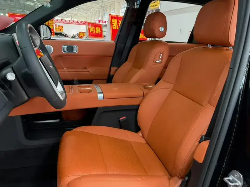 2024 Li Auto (Lixiang) L8 с пробегом 50 800 км