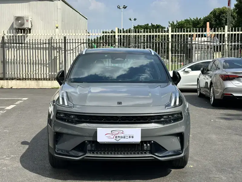 2023 Lynk & Co 06 с пробегом 28 000 км