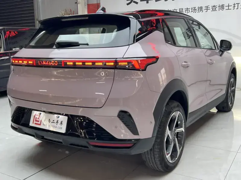 2026 Lynk & Co 06 с пробегом 15 000 км