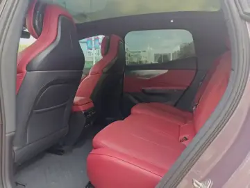 2026 Lynk & Co 07 с пробегом 6 800 км