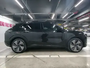 2025 Lynk & Co 08 с пробегом 33 000 км