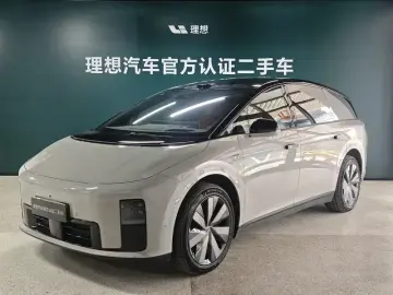 Li Auto (Lixiang) i8