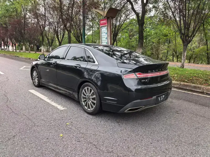 2017 Lincoln MKZ с пробегом 50 000 км