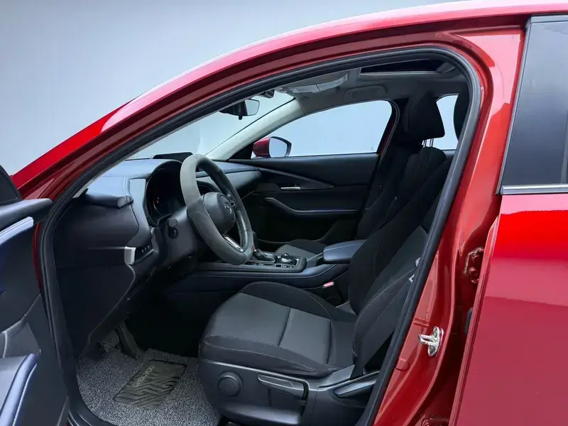2020 Mazda CX-30 с пробегом 80 900 км